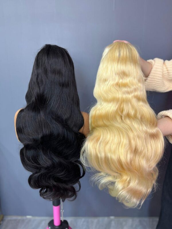 Nina - perruque blonde